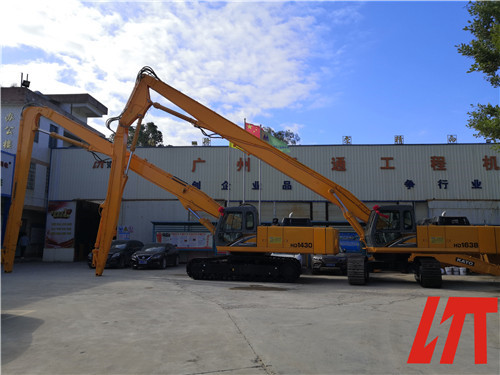 挖掘機(jī)加長(zhǎng)臂廠家，長(zhǎng)臂挖掘機(jī)，卡特挖掘機(jī)加長(zhǎng)臂