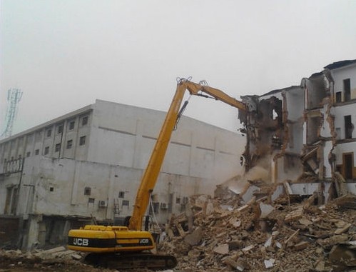 挖掘機拆樓臂、拆樓臂、加長臂、挖掘機拆樓臂廠家