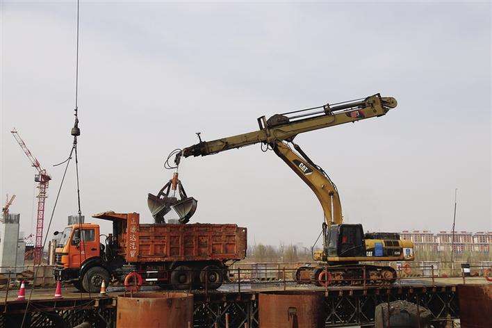 挖掘機伸縮臂 挖掘機伸縮臂