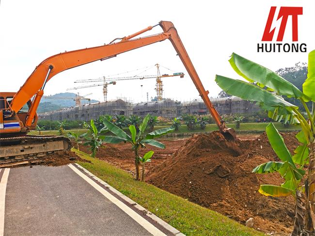 挖掘機(jī)加長臂.jpg 挖掘機(jī)加長臂.jpg