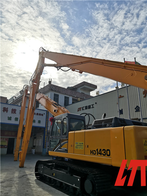 挖掘機加長臂.jpg 挖掘機加長臂.jpg