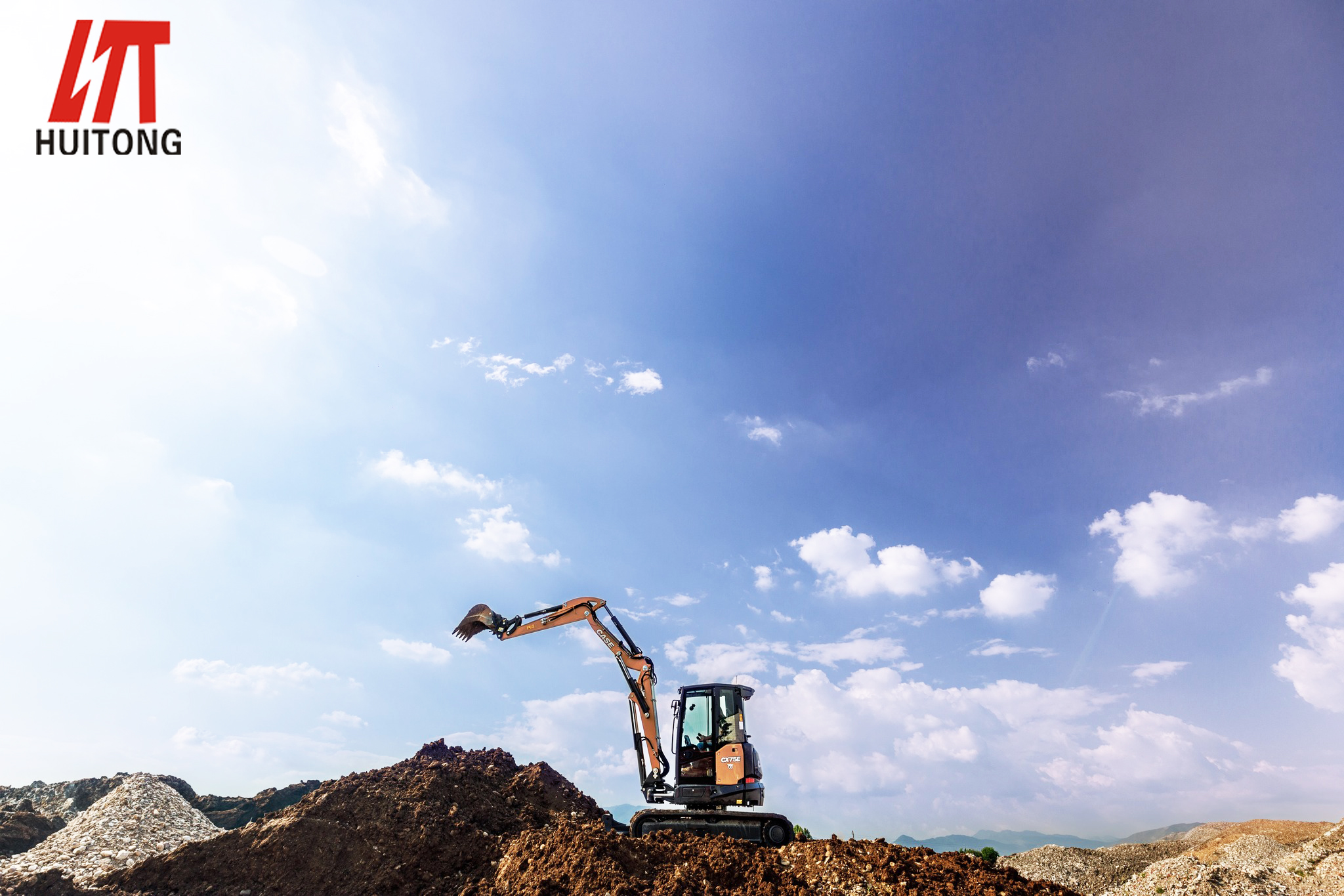 挖掘機(jī)加長臂.jpg 挖掘機(jī)加長臂.jpg